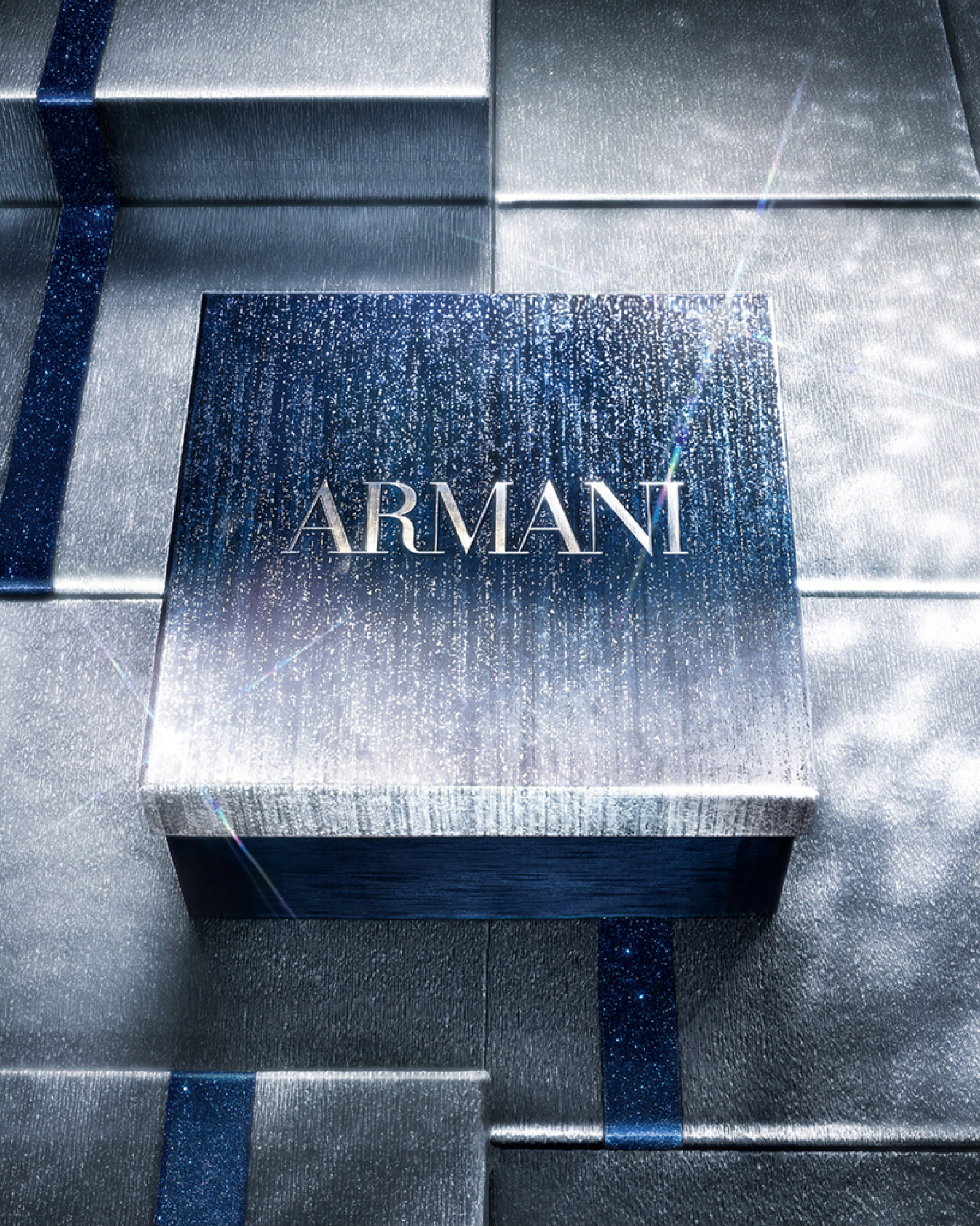 Armani_BLUE_Carousselle 02